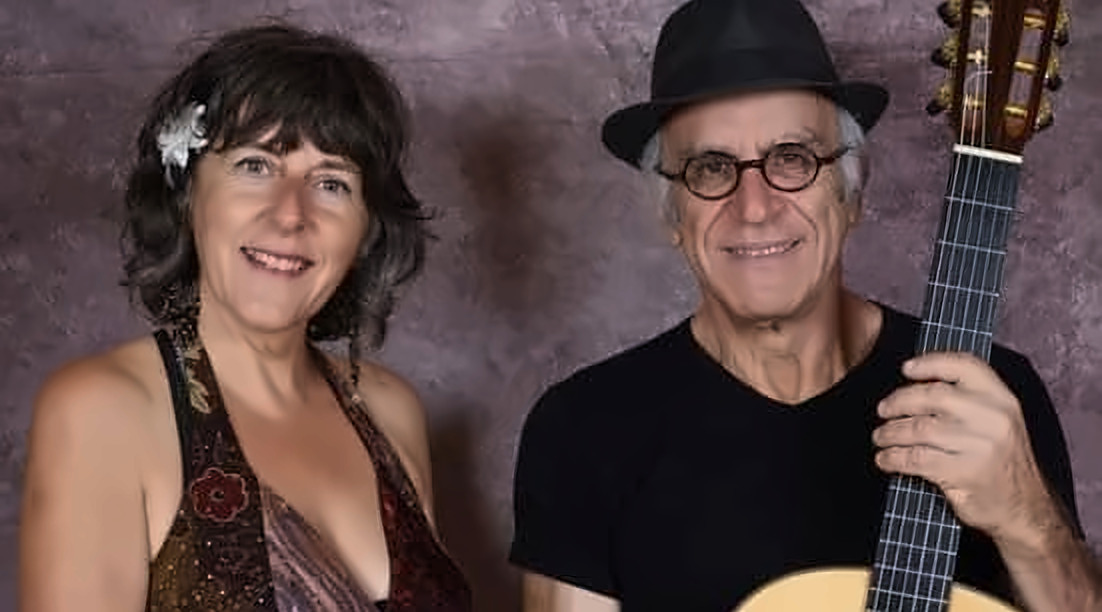 Caminarem: das Duo beim Auftritt